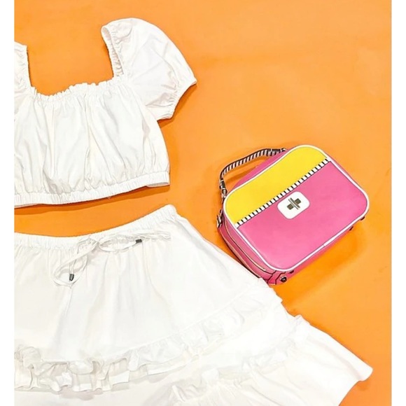 LDT
Jill Stripe Colorblock Lunchbox Crossbody Bag - Picture 5 of 14